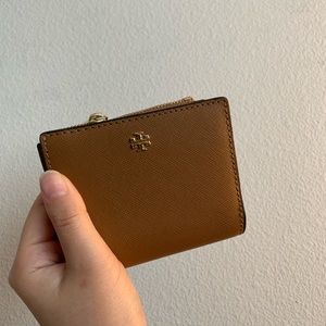 Tory burch wallet